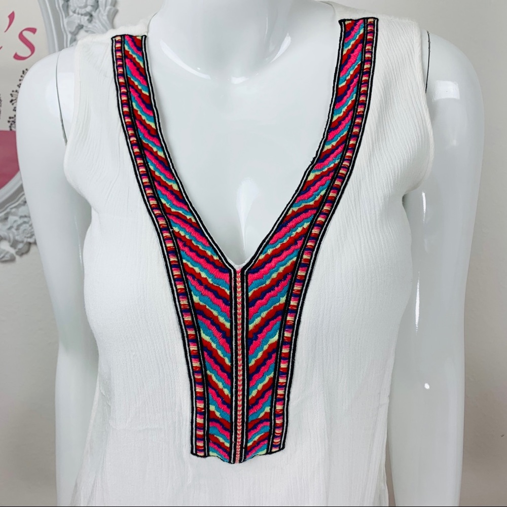Love stitch / White Multicolor Embroider Hi Low - Picture 2 of 8